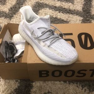 Yeezys boosts